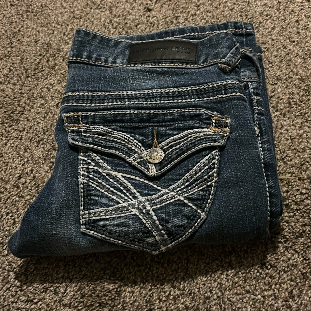 Women’s rue 21 black size 3/4 short in good condition
